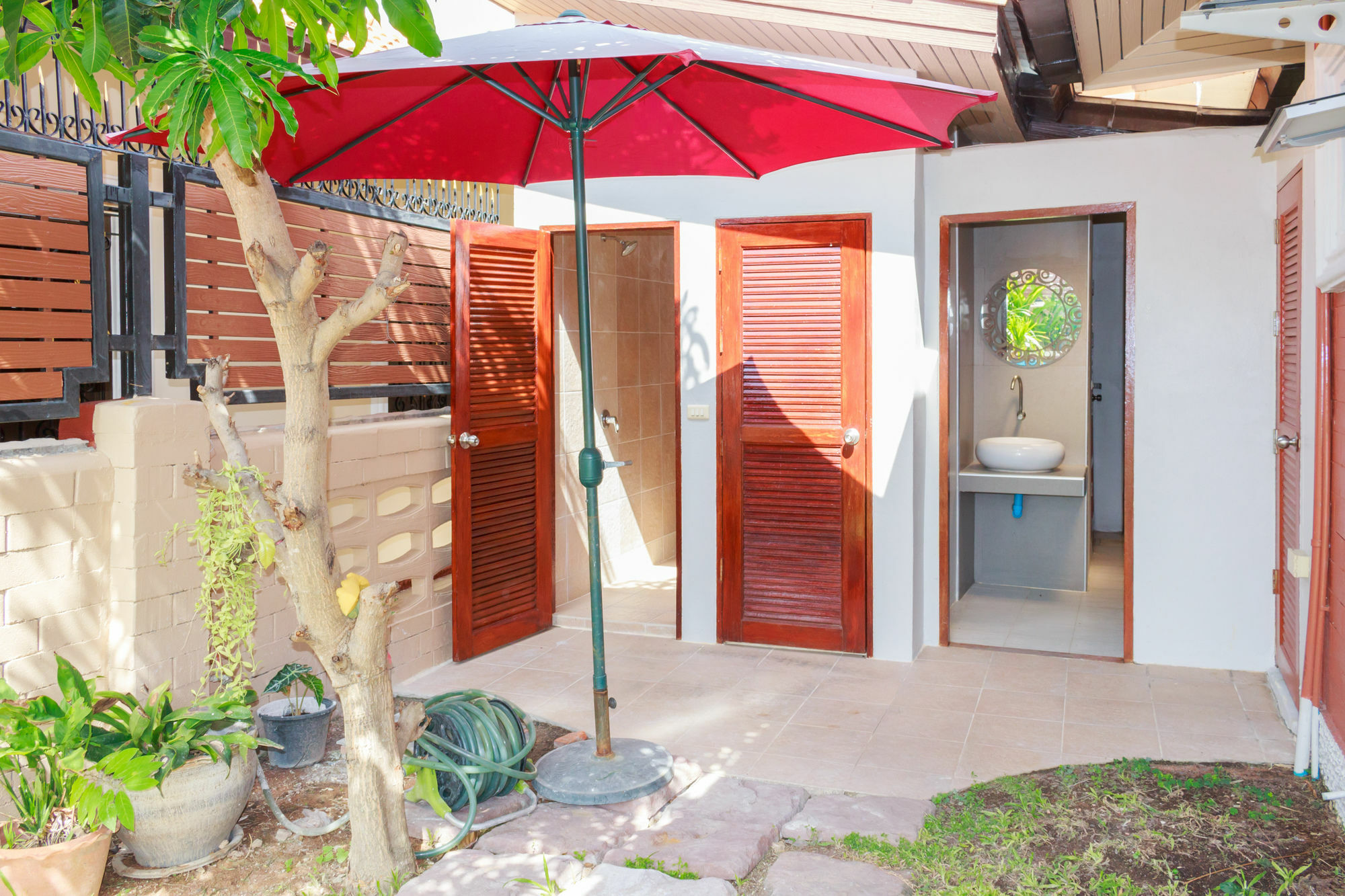 Momo Garden Villa *
